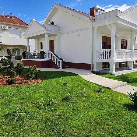 Apartment Joandi *